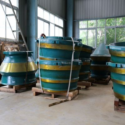 에너지 광산 돌 분쇄기 HP200 콩 분쇄기 착용 부품 1000kg 무게의 볼 라인러