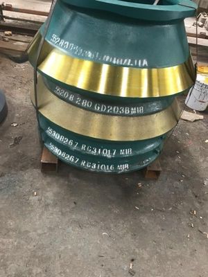 에너지 광산 돌 분쇄기 HP200 콩 분쇄기 착용 부품 1000kg 무게의 볼 라인러