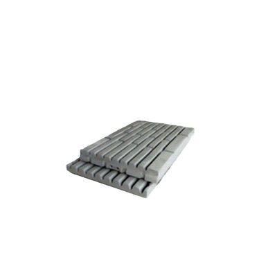 999KG 무게 CJ615 CJ815 턱 분쇄기 교체 소모 부품 광산 기계 OEM