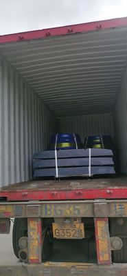999KG 무게 CJ615 CJ815 턱 분쇄기 교체 소모 부품 광산 기계 OEM